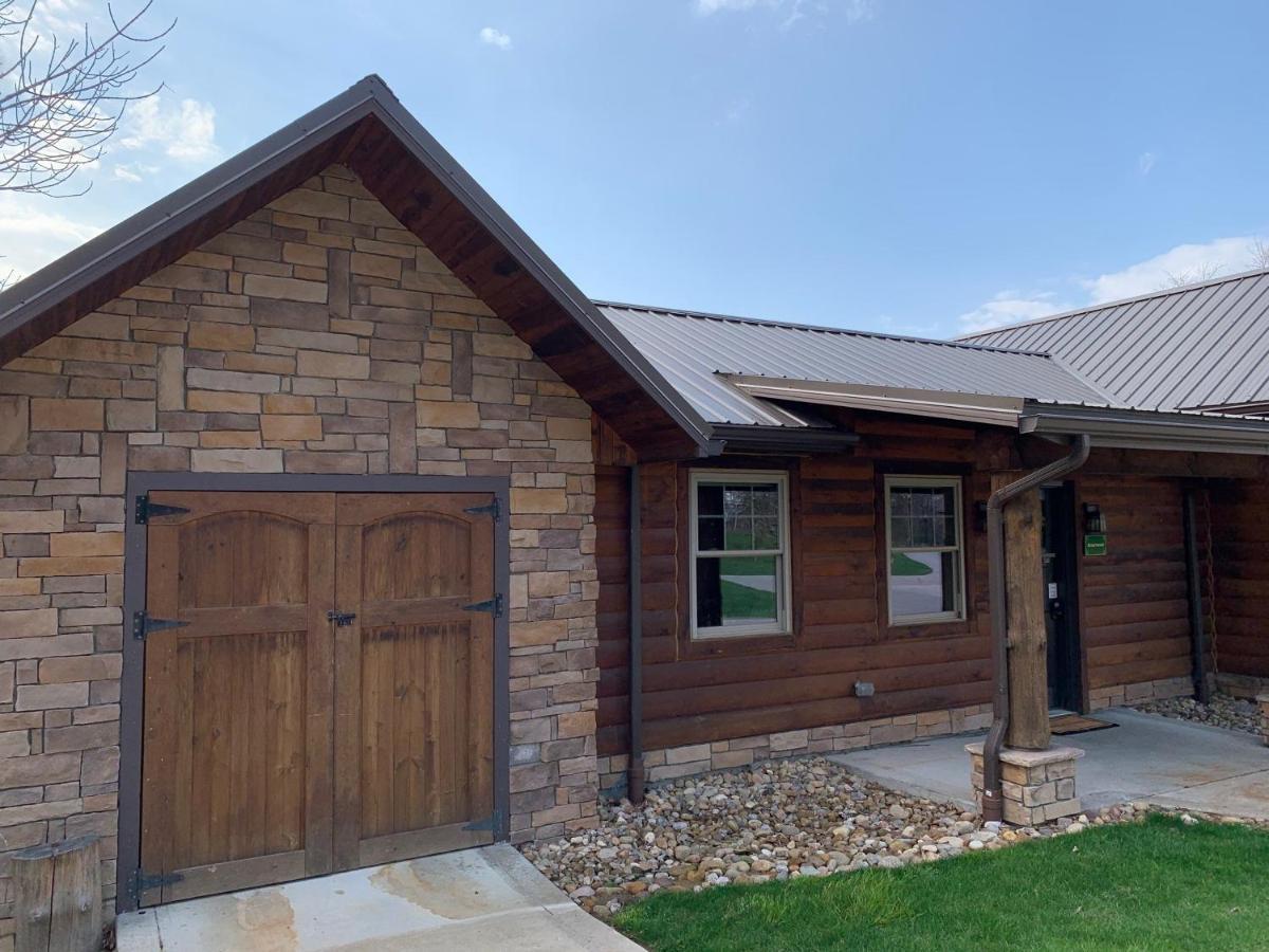 Briarwood Cabin By Amish Country Lodging Berlin Exterior photo